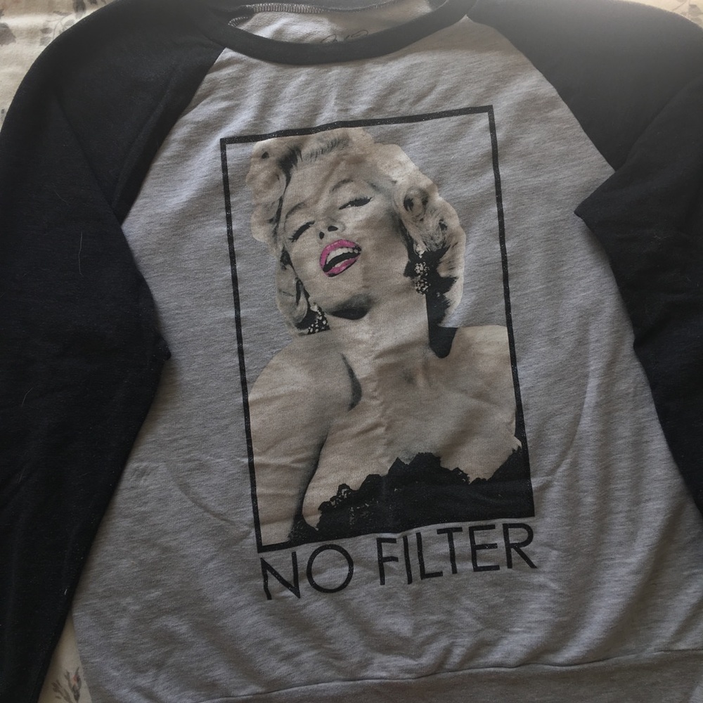 Graphic long sleeved tee